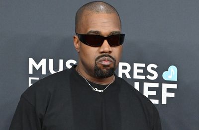 David Schwimmer Wants Elon Musk To Ban Kanye West From X Over Antisemitic Comments - SurgeZirc UK