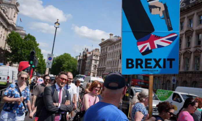 UK Students Set To Rejoin Erasmus Scheme From 2027 As Labour Resets EU Relations - SurgeZirc UK