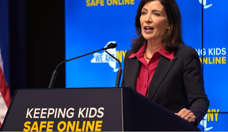 New York Mandates Warning Labels On Social Media Platforms Over Youth Mental Health Risks - SurgeZirc UK