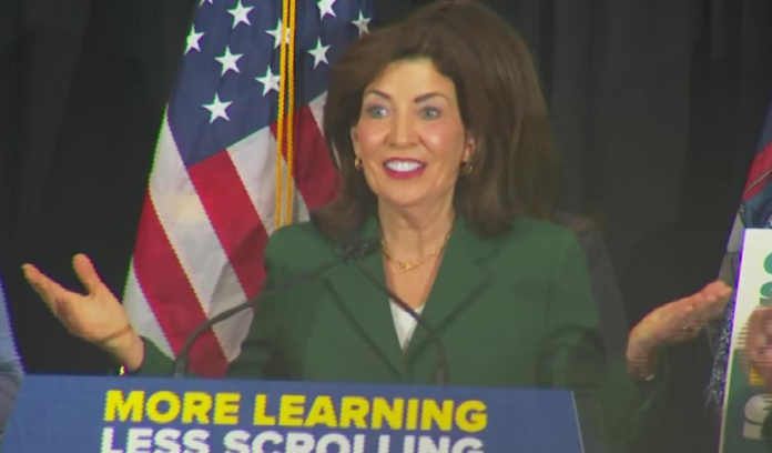 New York Mandates Warning Labels On Social Media Platforms Over Youth Mental Health Risks - SurgeZirc UK