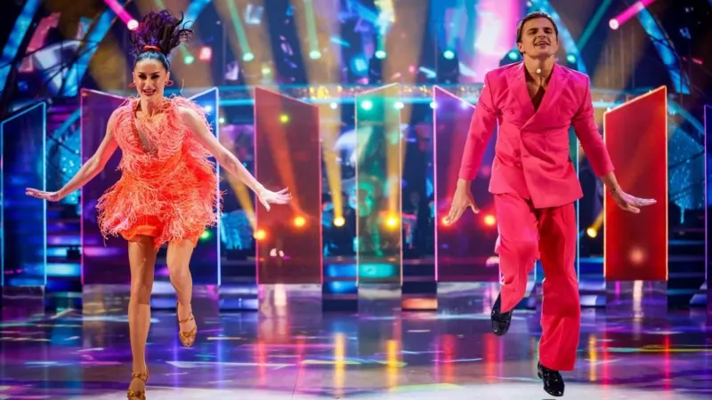 Karen Carney Makes History As First Footballer To Win Strictly Come Dancing Glitterball - SurgeZirc UK